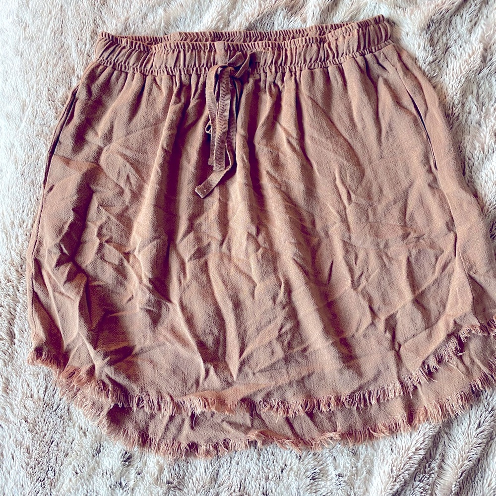 HIGH WAIST TAN LINEN FRINGE SKIRT- size small